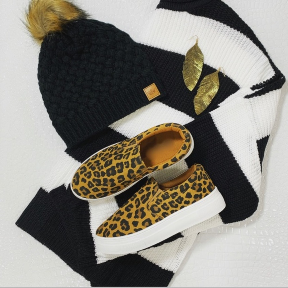 LAST PAIR! Leopard Print Slip on Sneakers - Picture 7 of 8